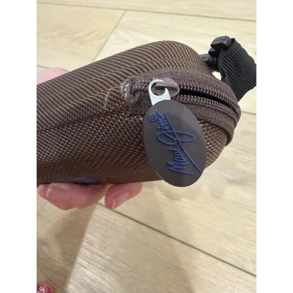 MAUI JIM Sunglasses Zippered Hard Clam Shell Sport Case Brown w/ Carabiner Clip